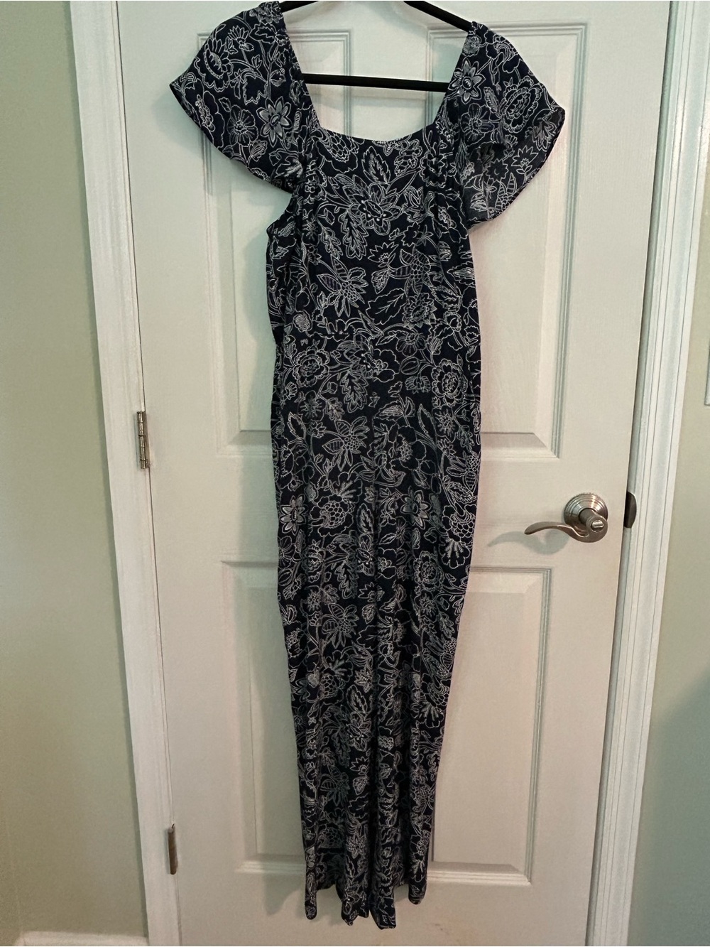 LOFT Navy Blue Flutter Sleeve Jumpsuit w/pockets